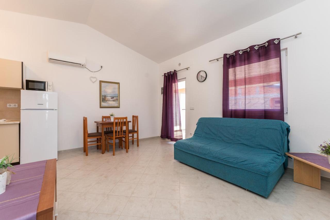 Apartmani Zarko Vir Exterior photo